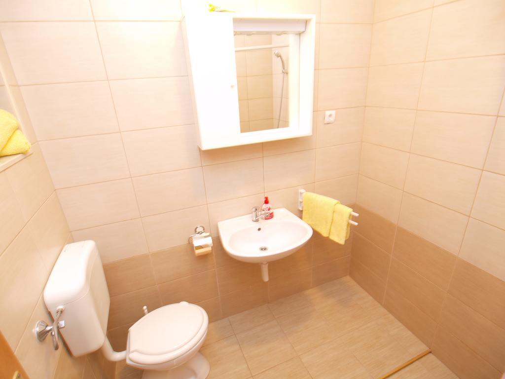 Apartment Bruno-Centre Of شيبينيك الغرفة الصورة